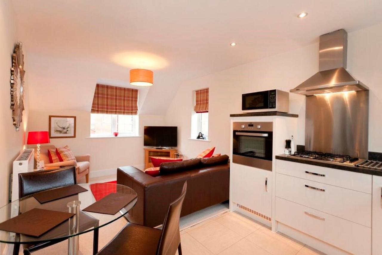 Dbs Serviced Apartments - The Twain Castle Donington Exteriör bild