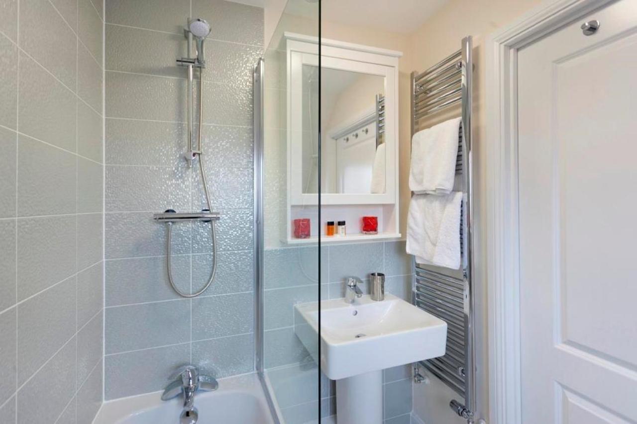 Dbs Serviced Apartments - The Twain Castle Donington Exteriör bild